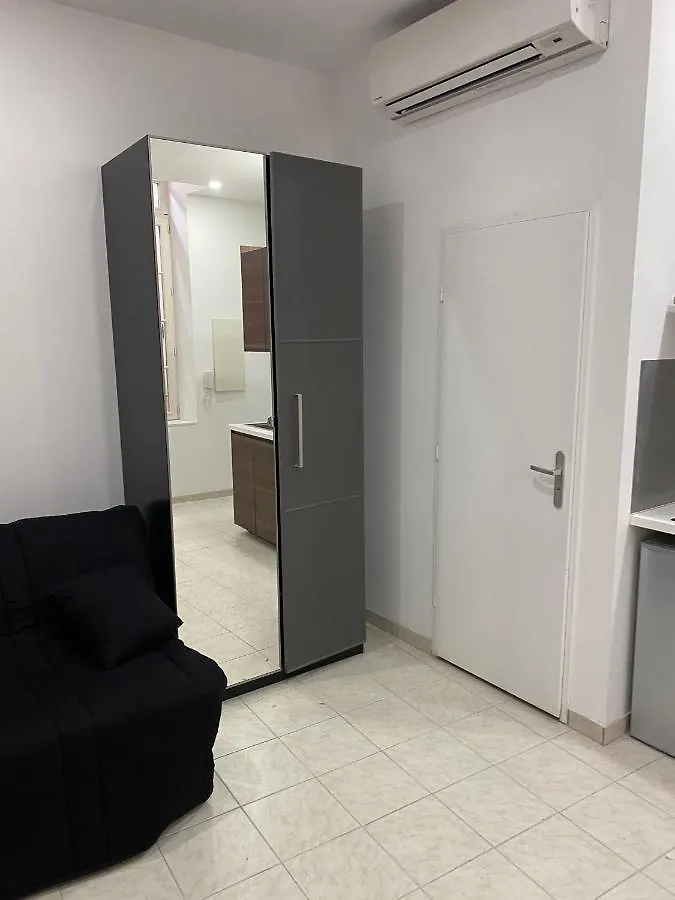 5 Etoiles Aparthotel Marseille 0*,