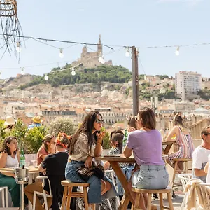 The Babel Community - Vieux Port Marseille